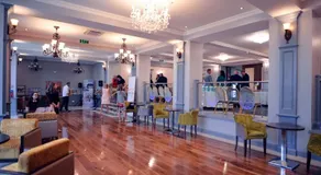 The Frontier Hotel - Image 4