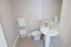 Rooms at the Royal - Image 2