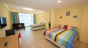 Aqua Night Market Homestay - Image 4