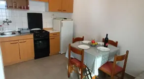 Voll ausgestattetes Apartment mit Terrasse und Grill | Meerblick | Strand in der Nähe - Image 3