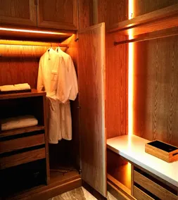 Yunnan Daweishan Jinjiang Resort Hotel - Image 4