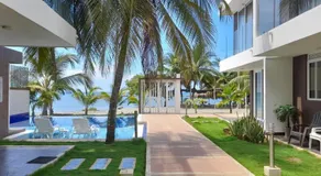 Casa frente al mar con piscina - Image 3
