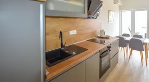 Apartamento vacacional con barbacoa | Vistas al jardín | Se admiten mascotas - Image 3