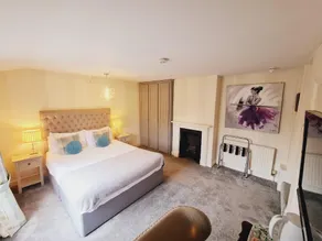 Beaufort Lodge - Central Location & Free Parking - Image 2