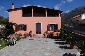 B&B Umballa - Image 5