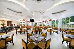 Grand Cakra Hotel Malang - Image 2