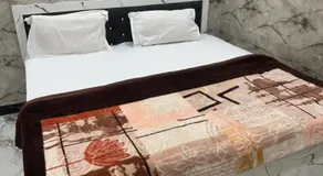 Shri Kishori Ju Guest House - Image 3
