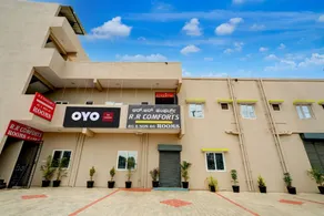 Hotel O R R Comforts Boarding and Lodging - Image 3