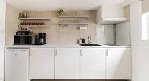 Kattarp Home Cellar - Free Parking & Private Entrance - Image 3
