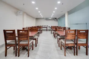 Townhouse Oak Sector 63 A Noida - Image 4