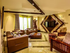The Monarch Hotel - Image 2