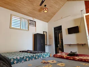 His Grace BEACH AVENUE, Malpe Beach - Image 2