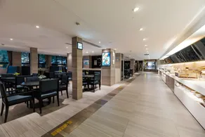 Yunrui Hotel, Zhongshan Park, Shanghai - Image 3