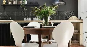 Betty's Place - Image 3