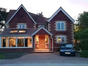 Manston Guest House - Image 2