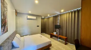 Luxe Inn - Image 3