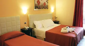 Hotel Vittorio Emanuele - Image 2