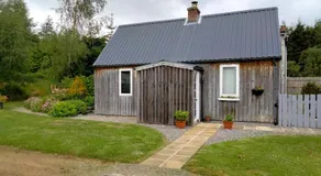 Small cosy bothy - Image 4