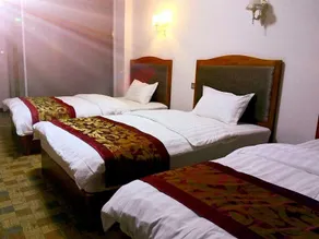 Min Yi Hotel - Image 1
