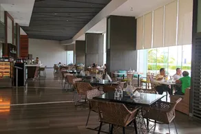 Arterra Hotel and Resort - Image 4