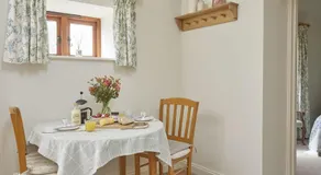 Willows - Image 4