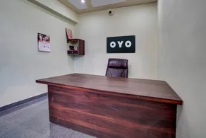 Hotel O by OYO Hira Royal Palace And Lawn - Image 4