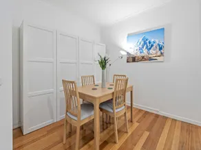 Perfect 2-Bed Inner-City Home with Pool  BBQ Area - Image 3