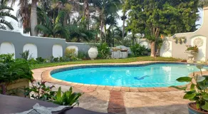 Villa Roc Guesthouse - Pet Friendly - Image 3