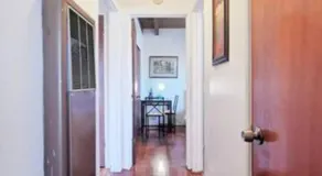 Bright and Modern 2BR with Parking - Image 2