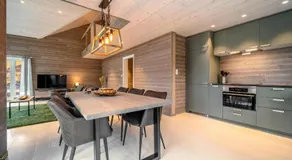 Jörd Hytte 8p With Sauna Hot Tub - Image 3