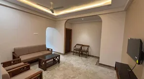 Srirangam Service Apartment - Image 2