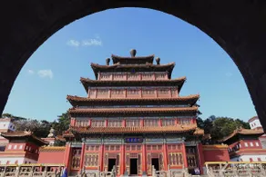 Lavande Hotel Chengde Mountain Resort Railway Station - Image 4