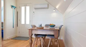Loft Over The Vines - Image 4