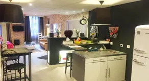 Appart' Spa et Sauna Privatif Au Cœur De Beaune - Image 3