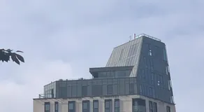 Parliament House - Luxury Penthouse - Image 4