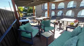 Bay House Motel - Image 4