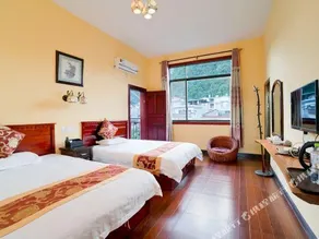 Shili Gallery Inn Yangshuo - Image 3