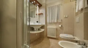 Hotel Larice Bianco - Image 2