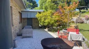 Serene Studio Retreat in Cygnet with Private Entrance - Image 3