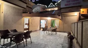 The lodge Guest House - Image 4