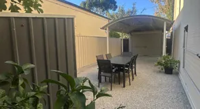 Stylish Home Near Adelaide Showground - Image 5