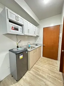 Gravins 616 Condo in Mesavirre - Image 2