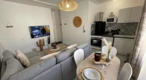Le Bohème - Centre Ville, Netflix et WIFI, parking, idéal familles, couples et voyages d'affaire - Image 3