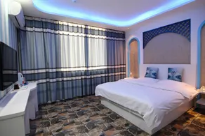 Longshan Business Hotel - Image 2