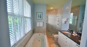 Pineapple Point Guesthouse & Resort - Gay Men's Resort - Image 3