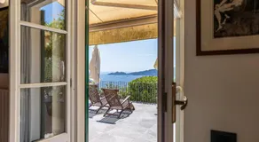 VILLA DUFOUR 1 Lusso, Spazio e Vista Mare - Image 4