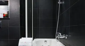 The Queen Luxury Apartments - Villa Liberty - Image 4