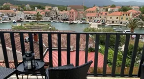 Mediteran Hvar - Modern Rooms and Restaurant, B&B - Image 2