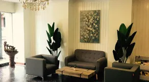 D Eastern Hotel - Image 3