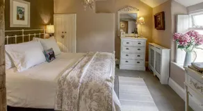 Bay Tree Cottage - Image 2